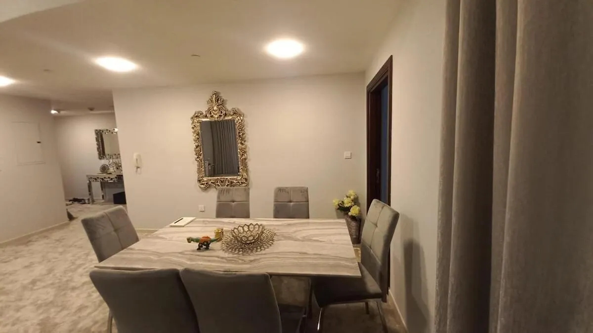 Spacious 1 Bedroom With Burj Views In Business Bay Dubai