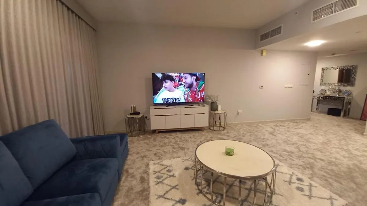 Spacious 1 Bedroom With Burj Views In Business Bay Dubai Apartment